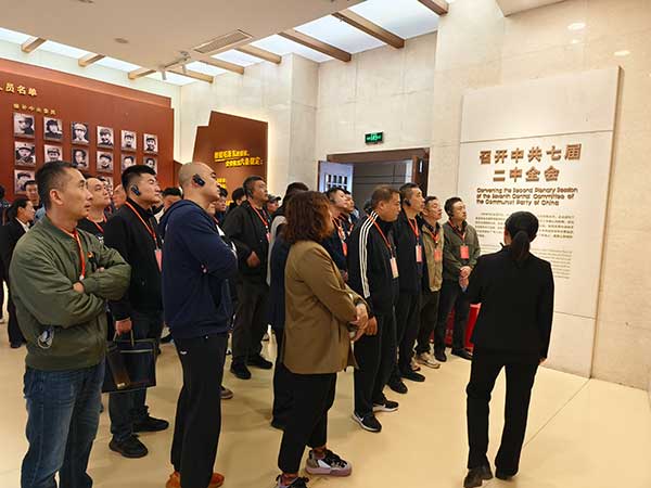 西柏坡红色教育现场教学